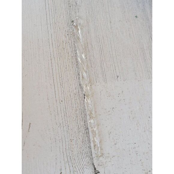 Long clear acrylic icicle ornament xmas decor - Picture 1 of 5